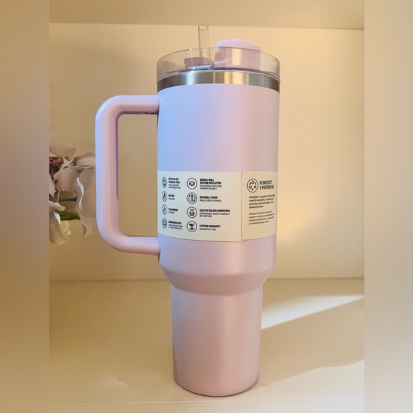 🎉LAST PIECE🎉Stanley 40 oz. Quencher H2.0 FlowState Tumbler Orchid - Picture 2 of 9